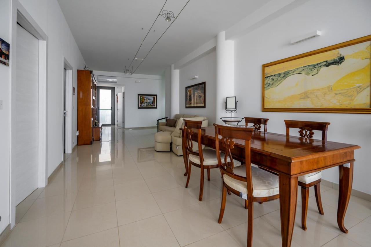 Villa Floyd Charming Rooms B&B Pachino Exterior foto