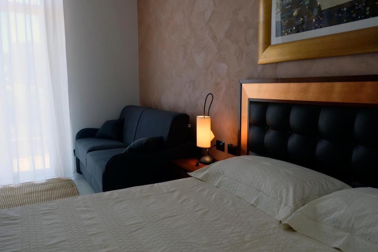 Villa Floyd Charming Rooms B&B Pachino Exterior foto
